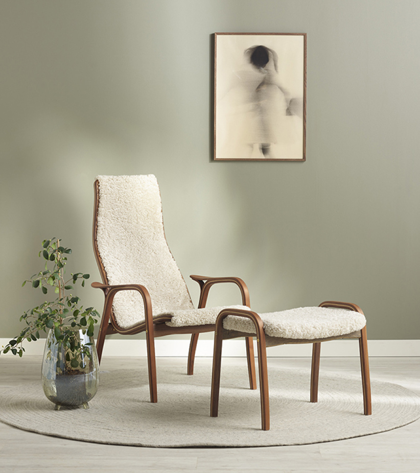 LAMINO LIMITED Fåtölj inklusive pall Fårskinn Moonlight, Valnöt- / Askfaner Oljad