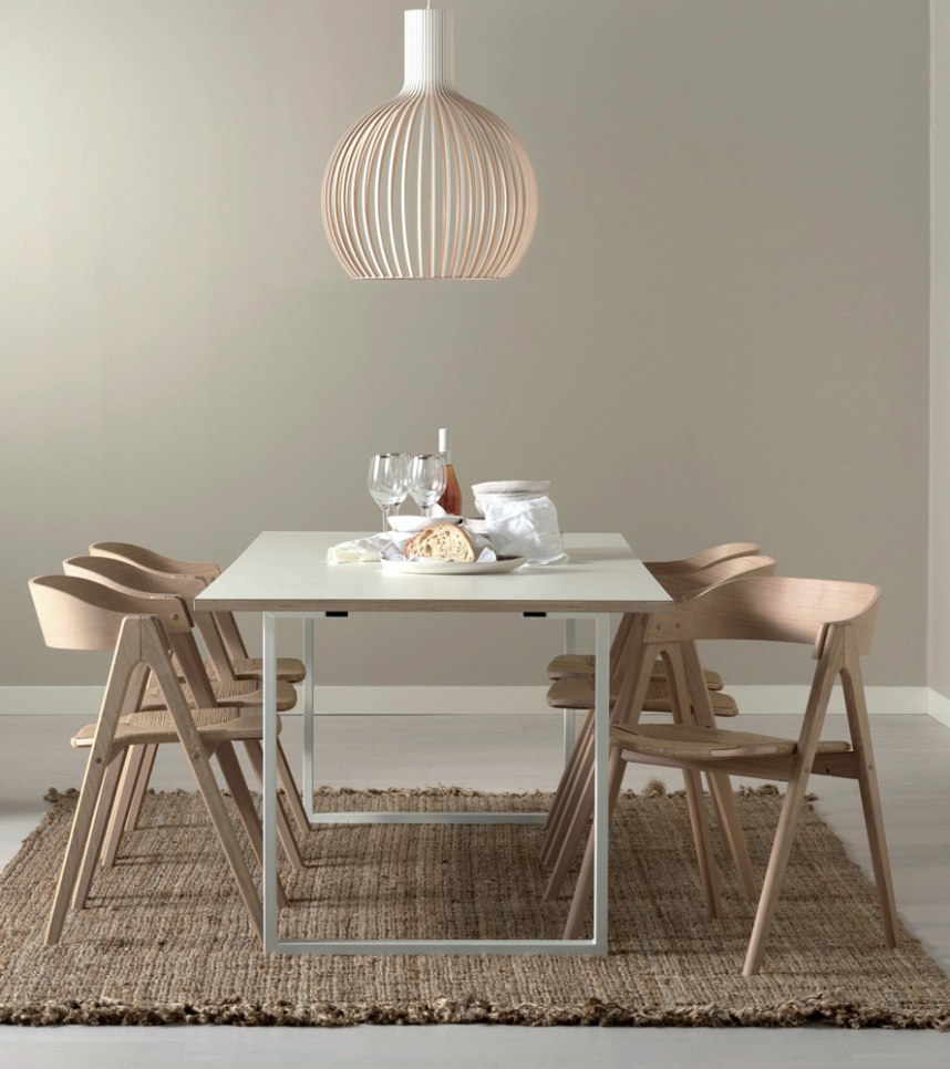 METTE Karmstol Massiv ek Vitoljad