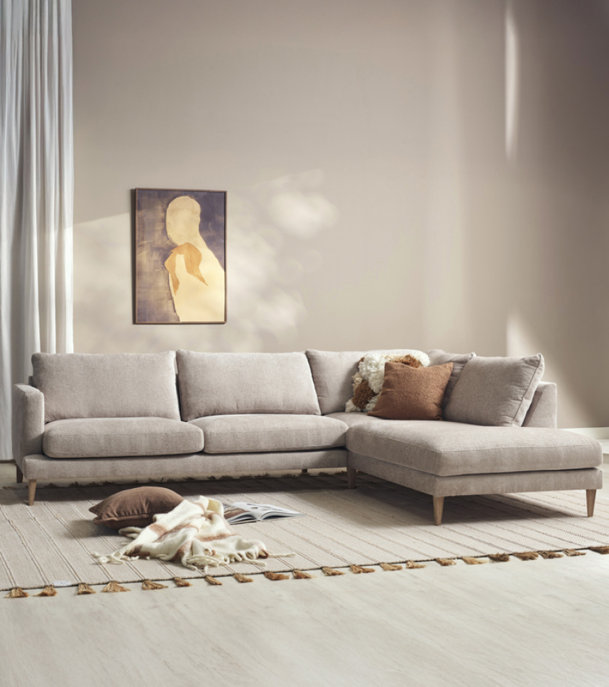 VILMA Soffa med öppet avslut Tyg Garnet Beige. Ek vitoljad.