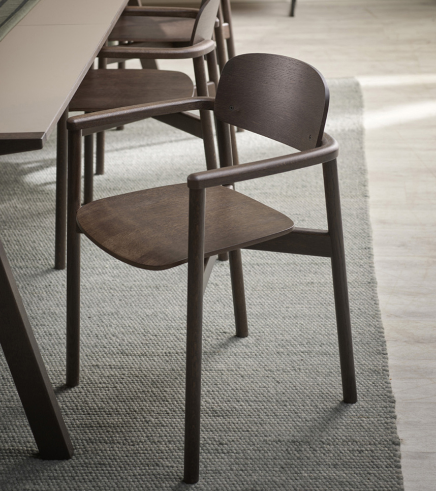 SM842 Stol Ek Brunbetsad