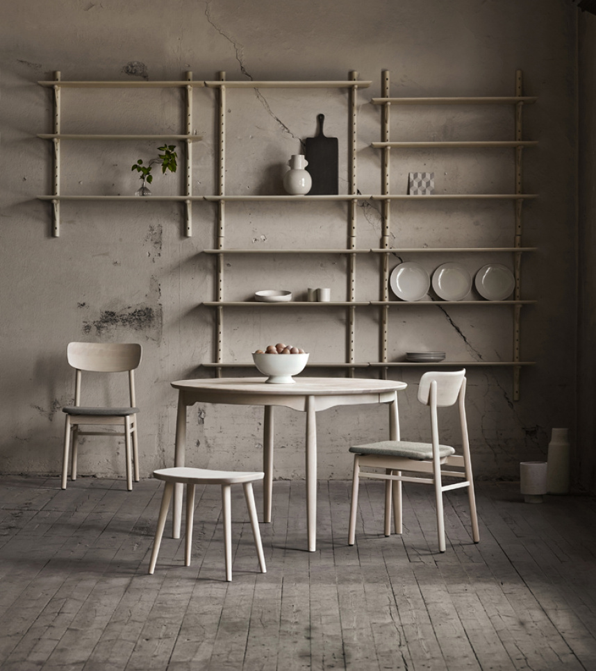 CARL Matbord Massiv björk vitoljad. Delbart.