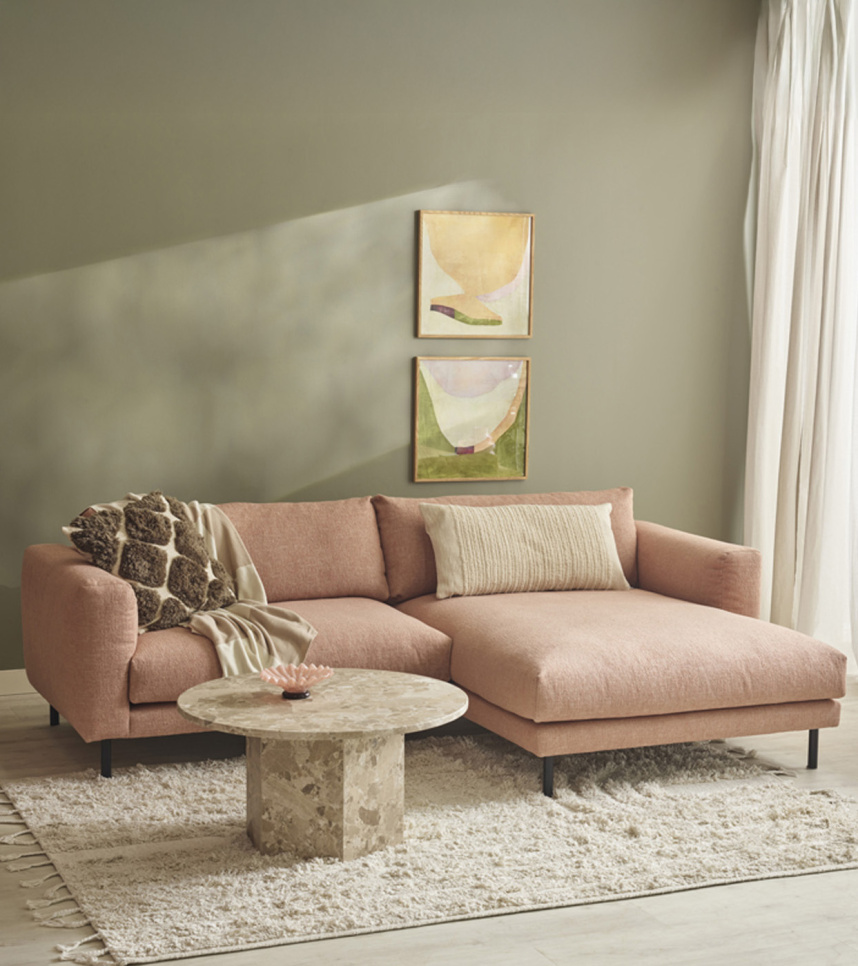 BILLIE Soffa med divan Tyg Spicy Dusty Pink. Höger. Fast klädsel.