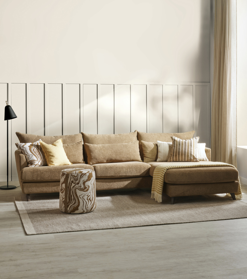 City XD Soffa med divan Tyg Macan Brandy. Höger.